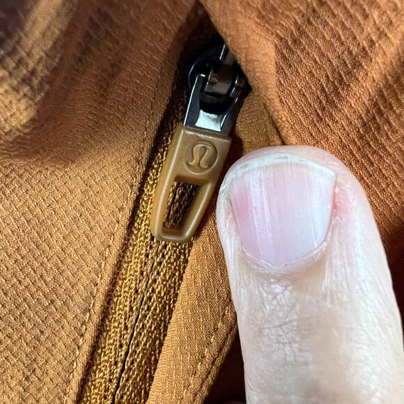 Lululemon Mens License to Train Short Size M Athletic Workout - Picture 3 of 12